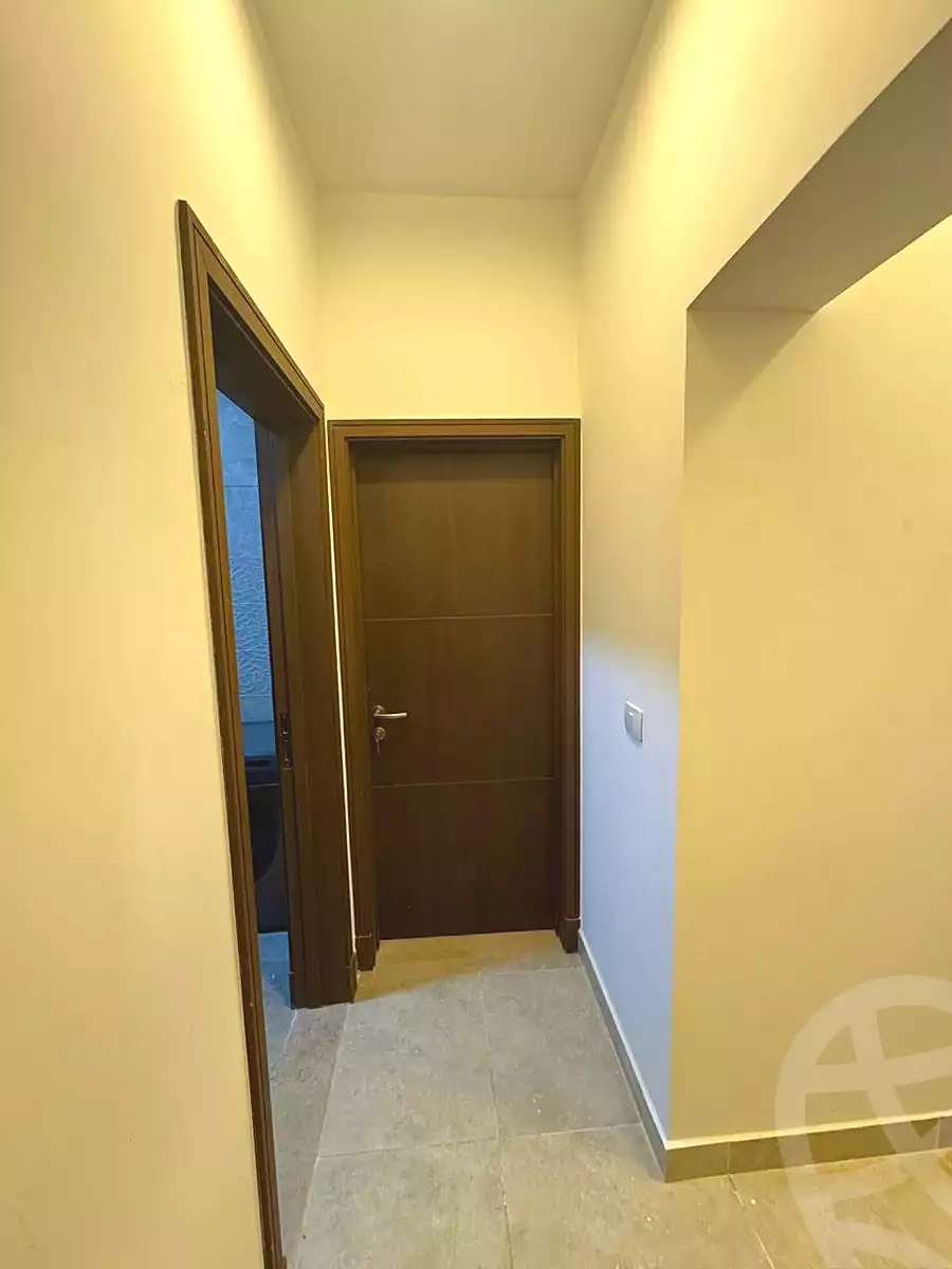 شقة بـ٣ غرف نوم في فيفث سكوير المراسم، صورة ٢٥ من ٢٥