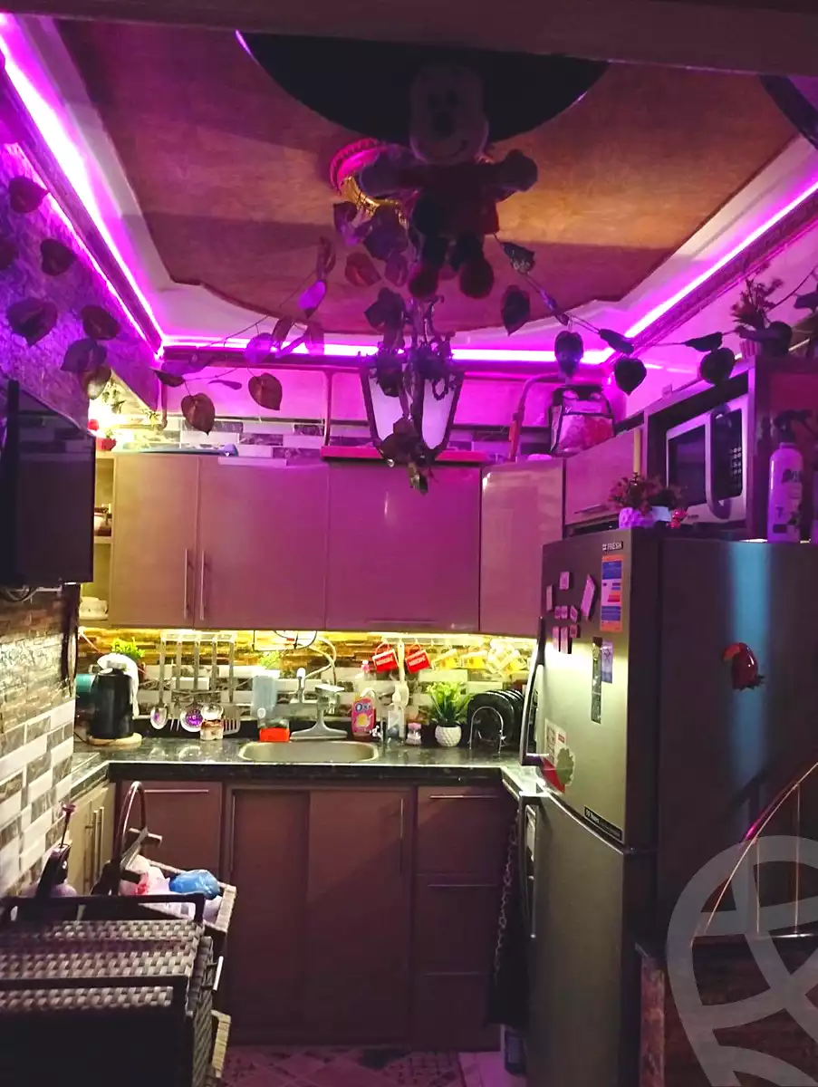 https://aqarmap.com.eg/en/listing/7055701-for-sale-alexandria-al-agamy-el-hanouvel-radwan-st
