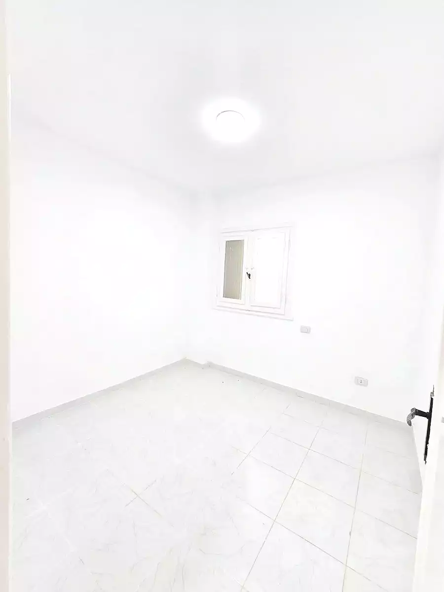 https://aqarmap.com.eg/ar/listing/7055738-for-sale-alexandria-al-agamy