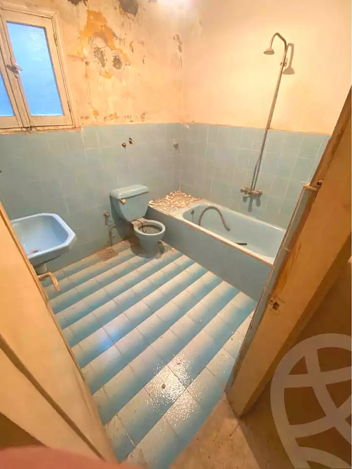 https://aqarmap.com.eg/ar/listing/7055932-for-sale-alexandria-ganaklis