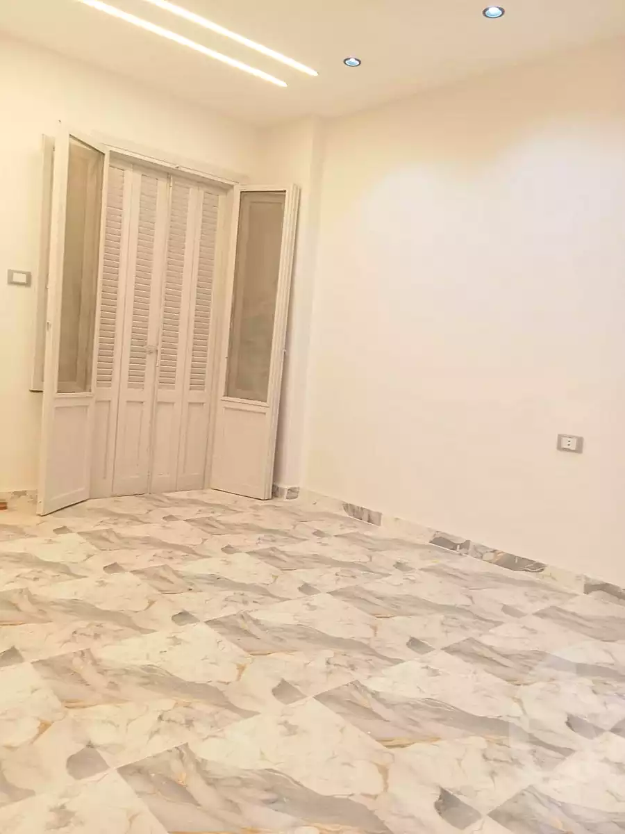 https://aqarmap.com.eg/ar/listing/7056172-for-sale-alexandria-al-agamy-lbytsh-ain-shams-st