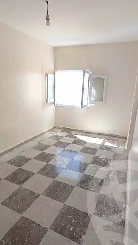 https://aqarmap.com.eg/ar/listing/7056193-for-rent-alexandria-el-dekhela