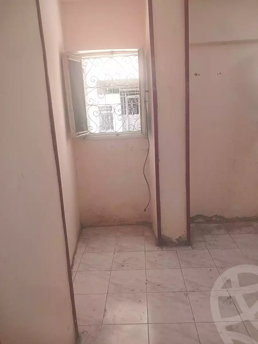 https://aqarmap.com.eg/ar/listing/7056417-for-sale-alexandria-al-agamy-el-hanouvel