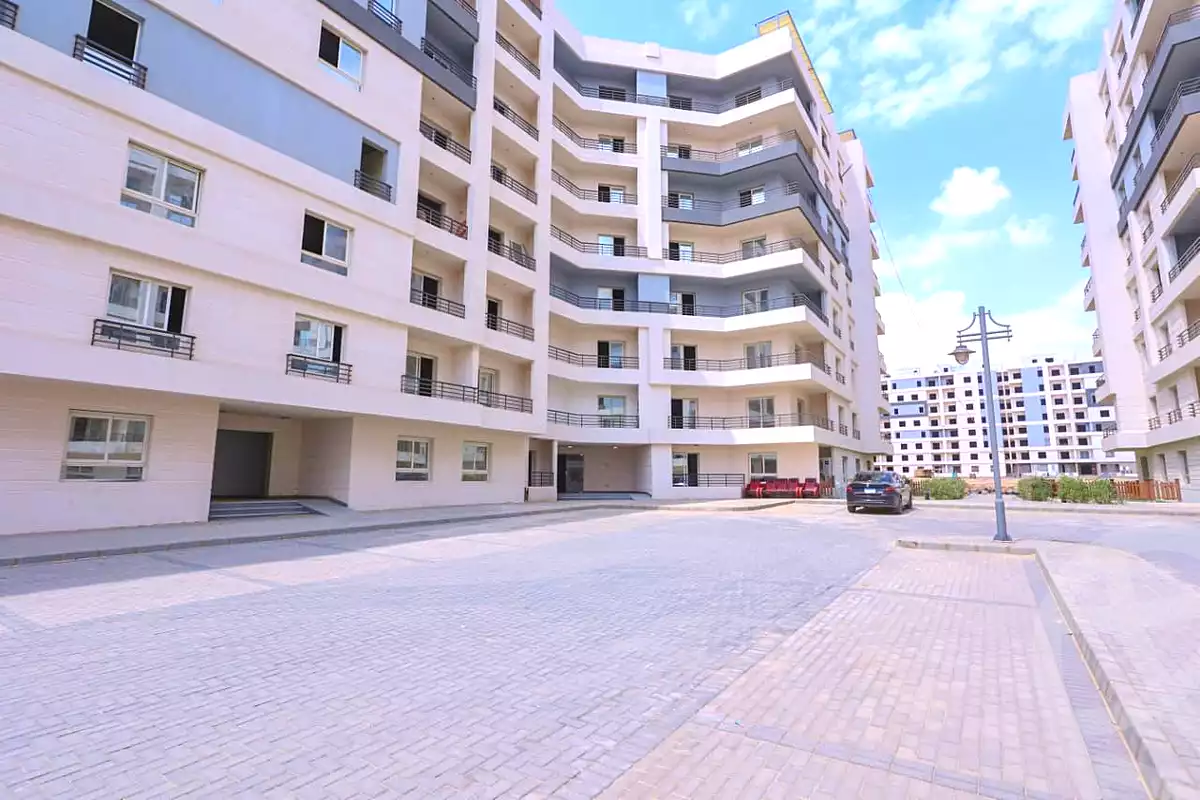 https://aqarmap.com.eg/ar/listing/7056410-for-sale-cairo-new-administrative-capital-r7-il-mondo