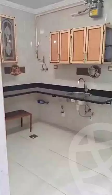 https://aqarmap.com.eg/ar/listing/7056465-for-rent-alexandria-el-montazah-el-malek-st
