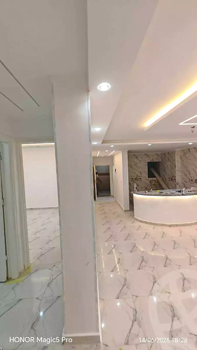 https://aqarmap.com.eg/ar/listing/7056628-for-sale-cairo-helwan-sherif-st