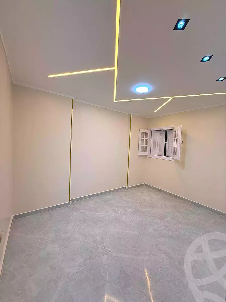 https://aqarmap.com.eg/en/listing/7056640-for-sale-alexandria-sydy-bshr-sydy-bshr-bhry-street-15