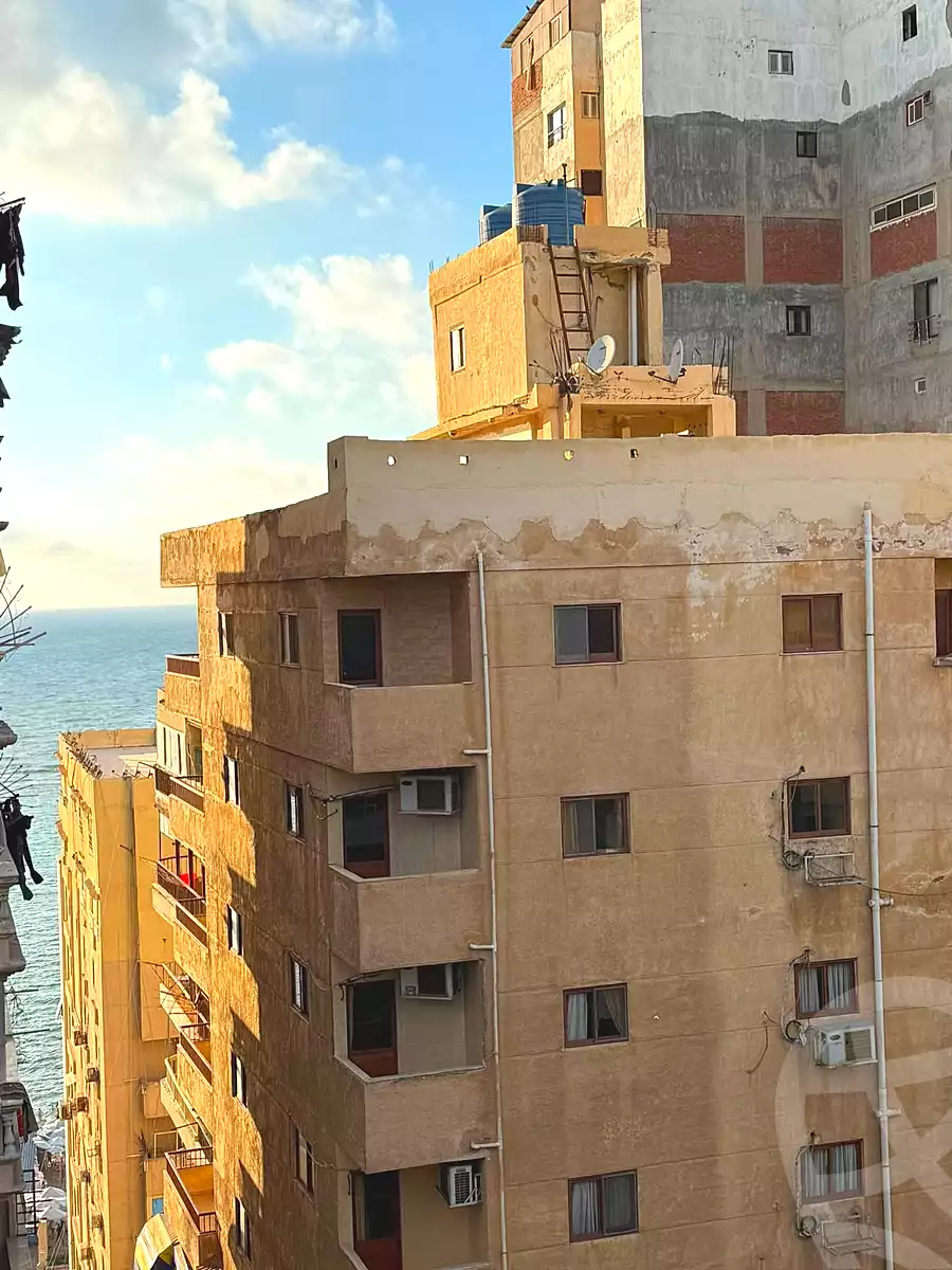 https://aqarmap.com.eg/ar/listing/7056840-for-sale-alexandria-el-mandara-alex-el-mandara-bahri