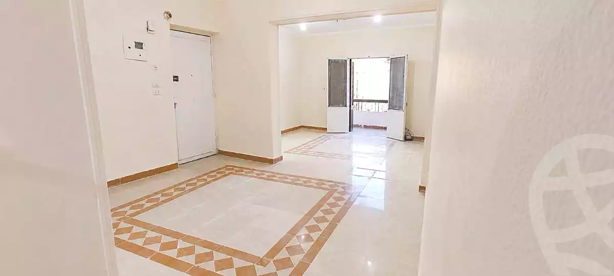 https://aqarmap.com.eg/ar/listing/7056879-for-rent-cairo-ain-shams-ain-shams-el-sharkia-el-eshrein-stt