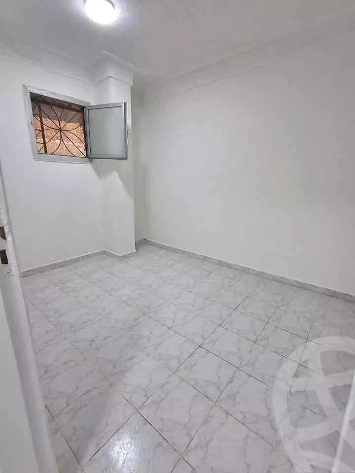 https://aqarmap.com.eg/en/listing/7056899-for-sale-alexandria-al-agamy