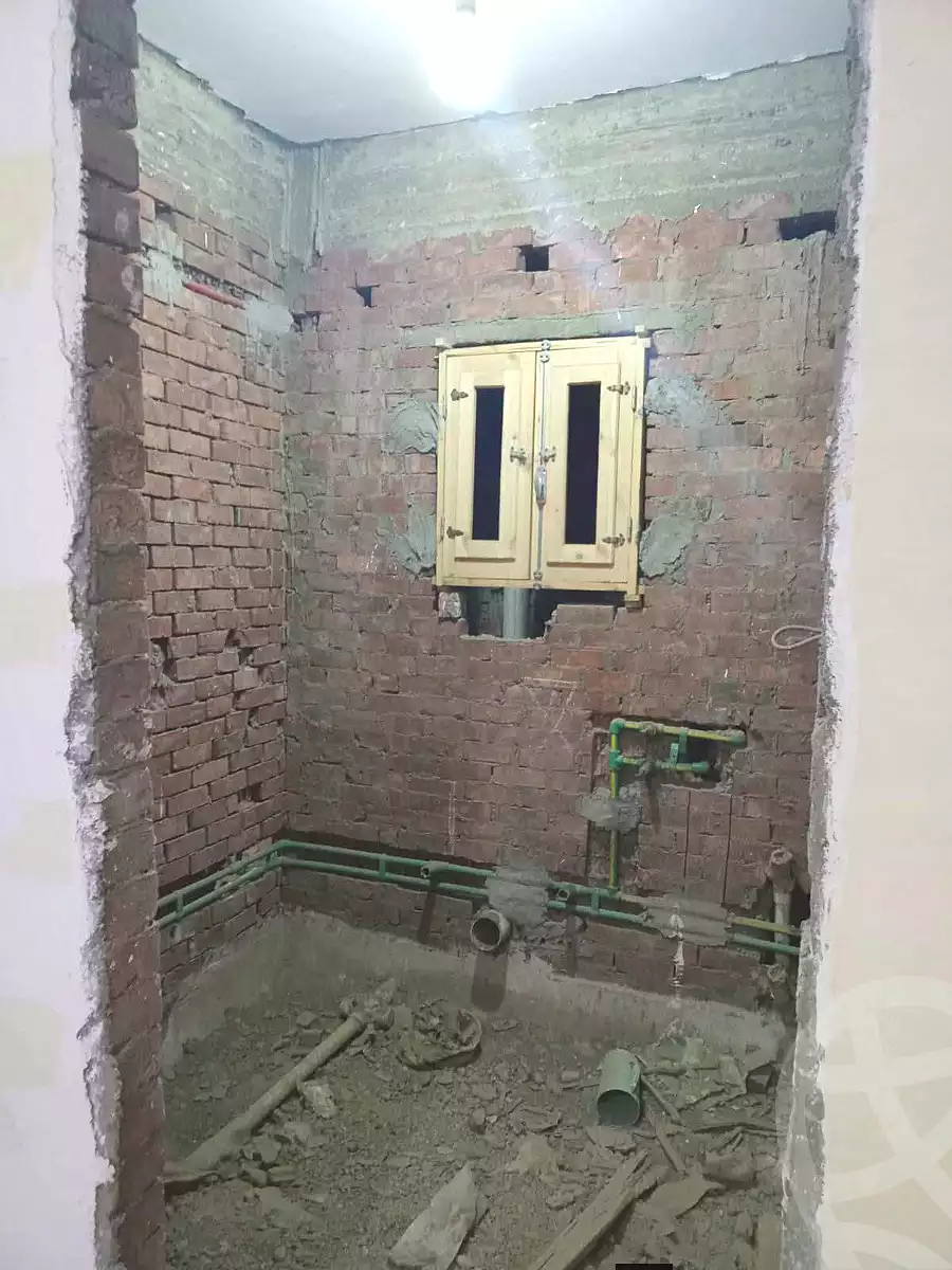 https://aqarmap.com.eg/en/listing/7056901-for-sale-cairo-helwan-hadayek-helwan-el-eshrein-st