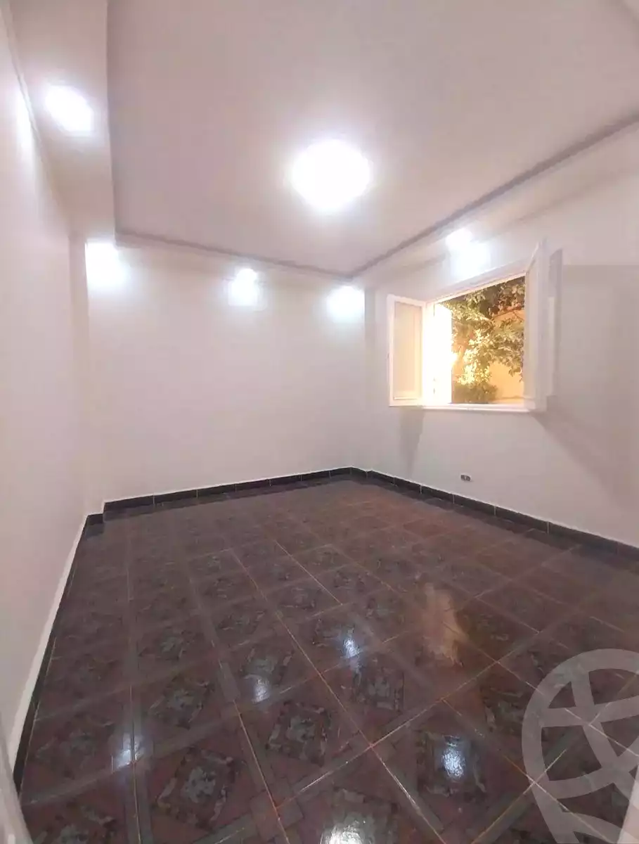 https://aqarmap.com.eg/ar/listing/7057030-for-sale-alexandria-al-agamy-shataa-el-nakheel