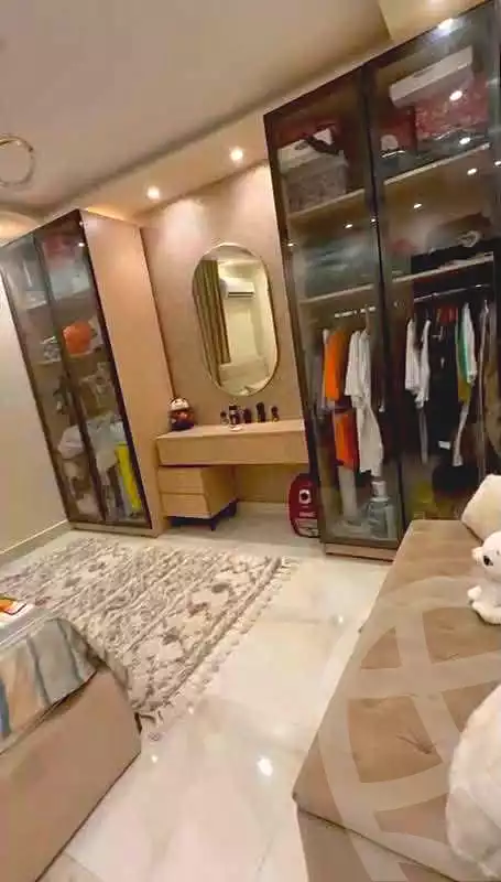 https://aqarmap.com.eg/ar/listing/7057060-for-sale-cairo-helwan-helwan-el-sharkeya-omar-ibn-abd-el-aziz-st