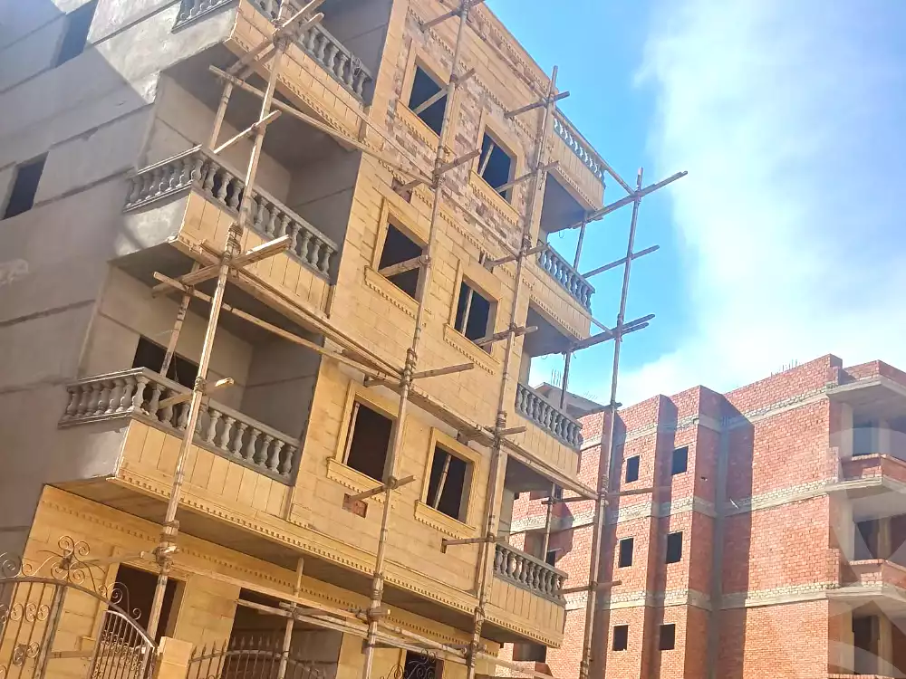 https://aqarmap.com.eg/en/listing/7056297-for-sale-cairo-badr-city-hai-el-ashgar-featured-neighborhood-bait-el-watan