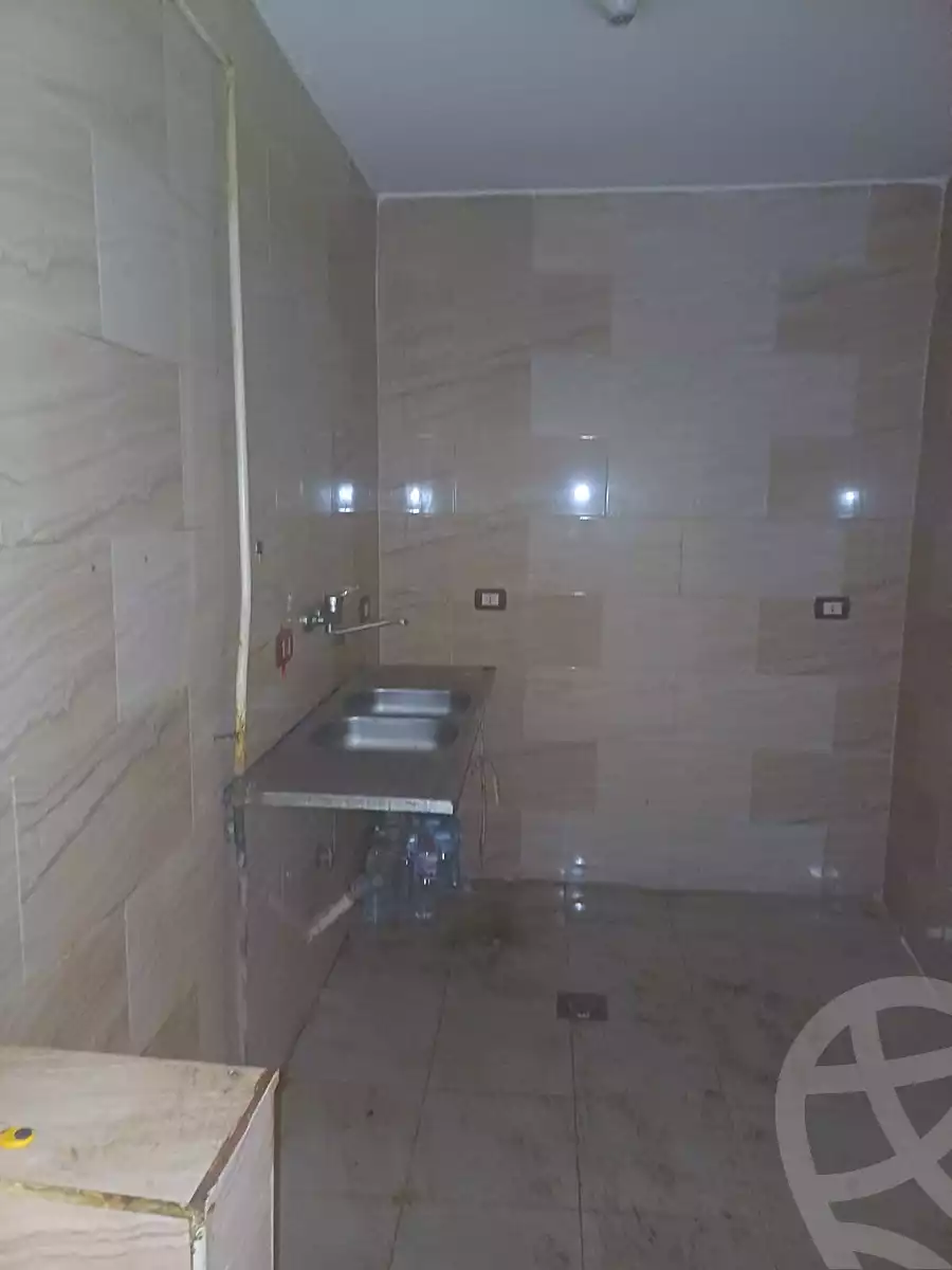 https://aqarmap.com.eg/ar/listing/7057413-for-sale-cairo-nasr-city-el-amal-city-ezbet-el-haganah-el-warshah-st