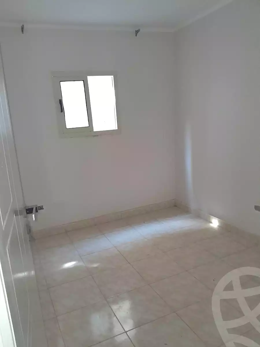 https://aqarmap.com.eg/ar/listing/7057525-for-sale-alexandria-al-agamy-el-hanouvel-radwan-st