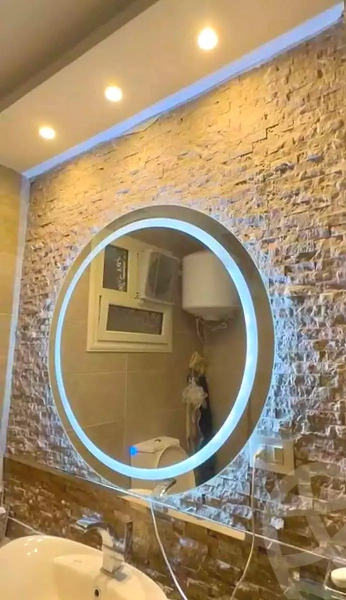 https://aqarmap.com.eg/ar/listing/7057997-for-sale-cairo-helwan-helwan-el-sharkeya-omar-ibn-abd-el-aziz-st
