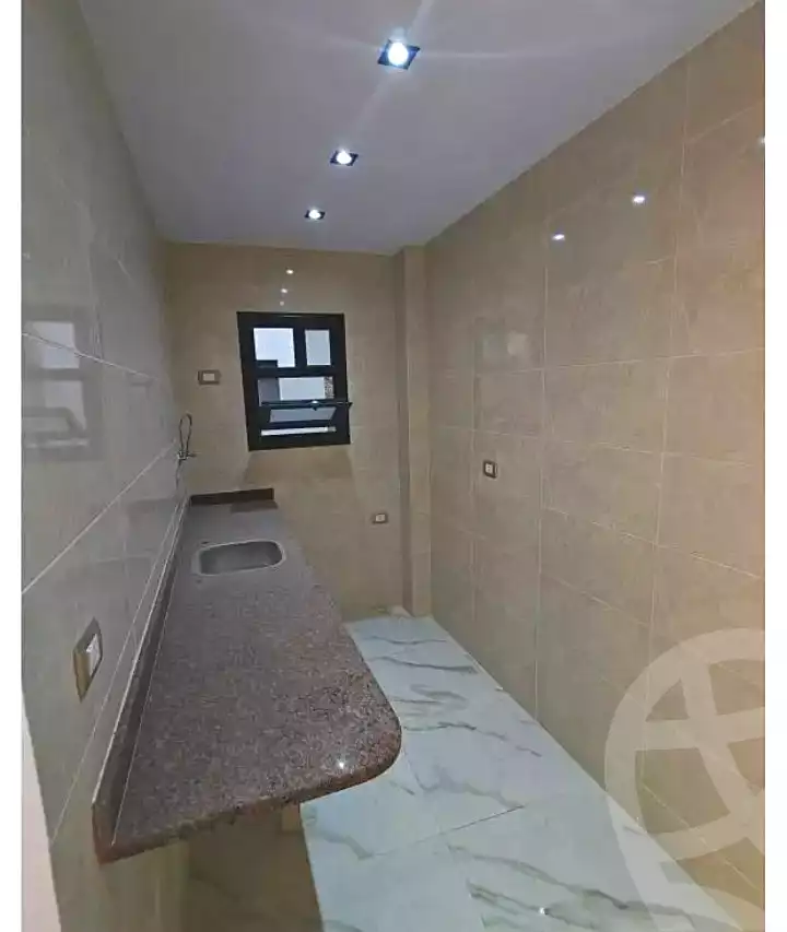 https://aqarmap.com.eg/ar/listing/7057972-for-sale-alexandria-sydy-bshr-sydy-bshr-qbly