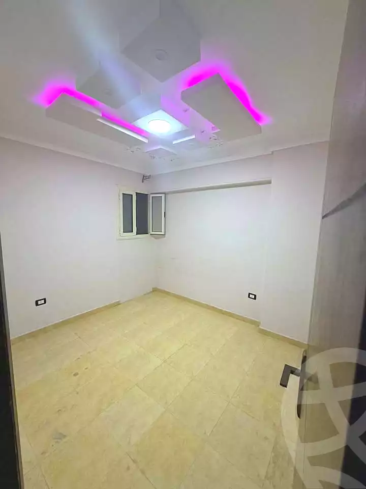 https://aqarmap.com.eg/en/listing/7058125-for-sale-alexandria-lsywf-el-falki