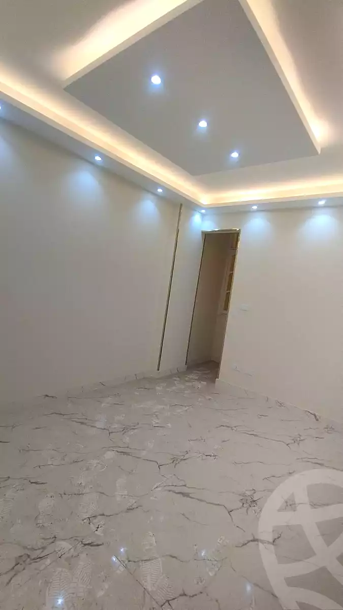 https://aqarmap.com.eg/ar/listing/7058372-for-rent-alexandria-miami