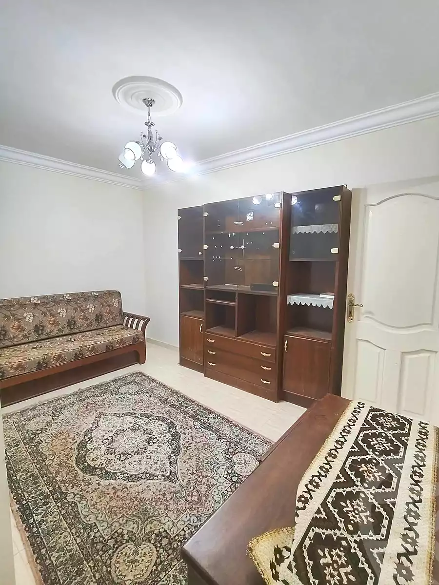 https://aqarmap.com.eg/ar/listing/7058479-for-sale-alexandria-miami-khld-bn-lwlyd