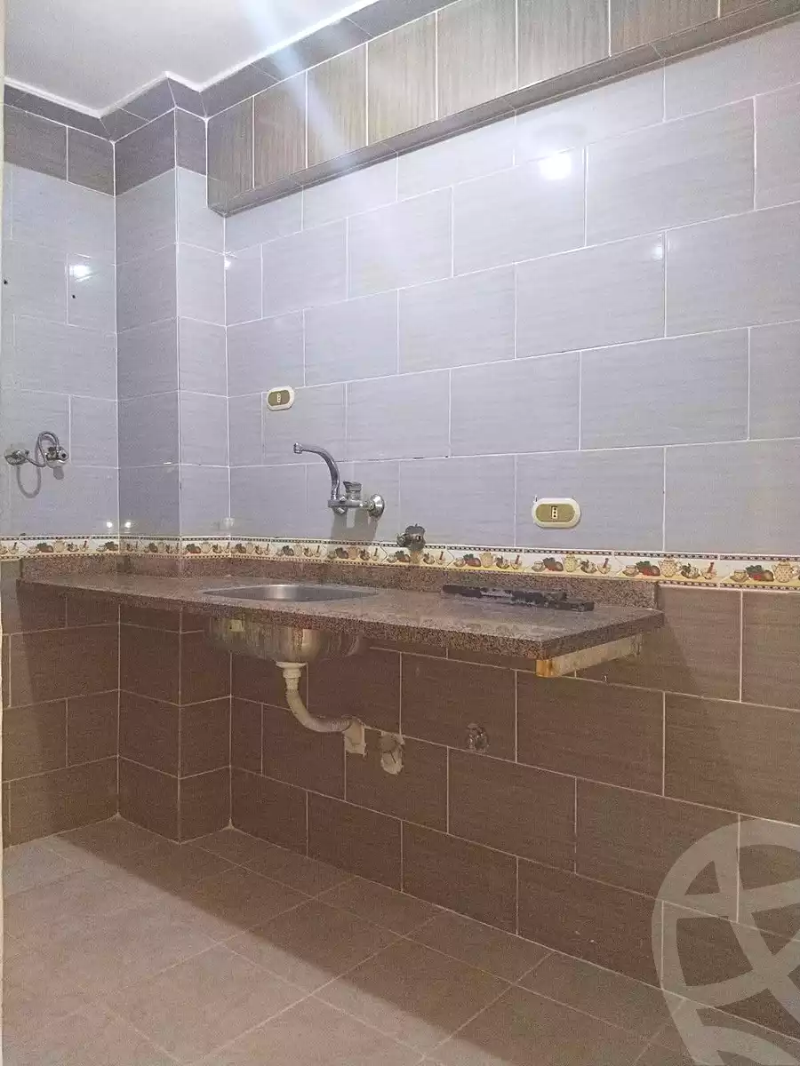 https://aqarmap.com.eg/ar/listing/7058587-for-rent-alexandria-sydy-bshr-sydy-bshr-bhry