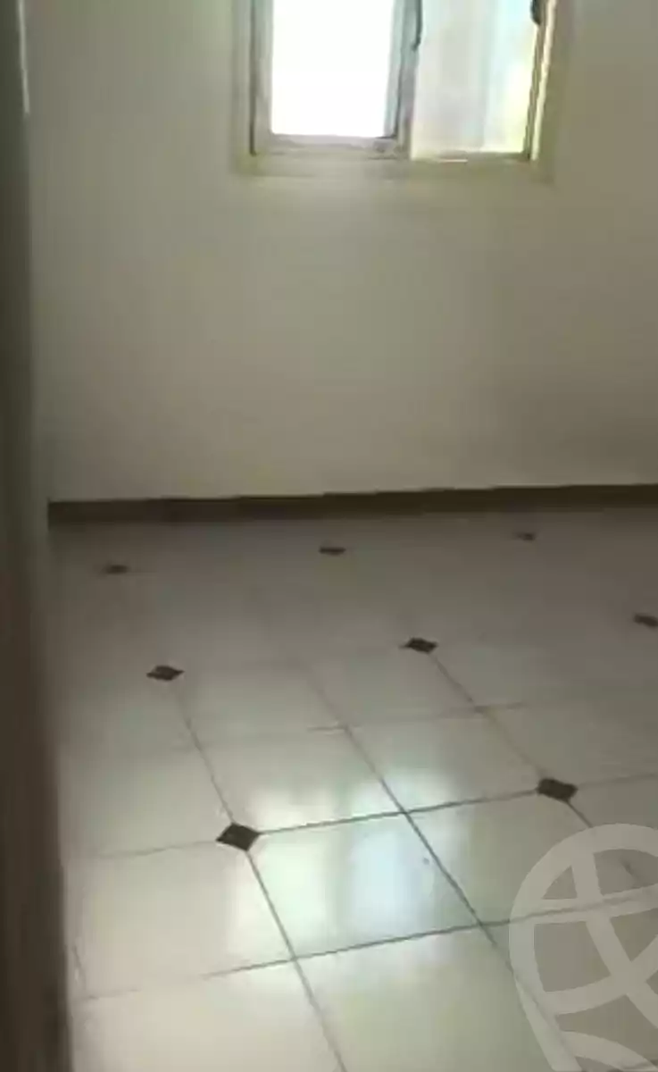 https://aqarmap.com.eg/ar/listing/7058597-for-rent-alexandria-el-asafra-shr-45