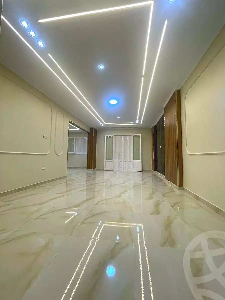 https://aqarmap.com.eg/ar/listing/7058612-for-sale-alexandria-miami-abou-el-arab-st
