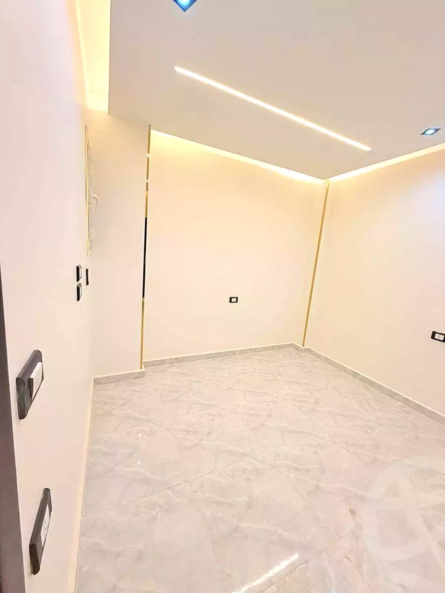 https://aqarmap.com.eg/ar/listing/7058632-for-sale-cairo-elnozha-Streettt-27