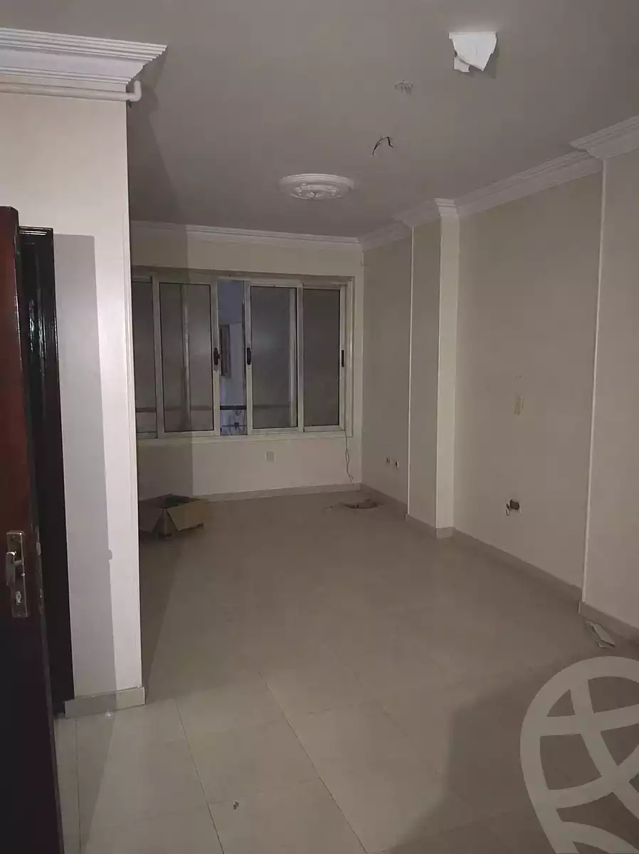https://aqarmap.com.eg/ar/listing/7058679-for-rent-cairo-helwan-hadayek-helwan-nile-corniche-st