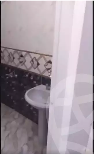 https://aqarmap.com.eg/en/listing/7058938-for-sale-cairo-helwan-kwrnysh-hlwn