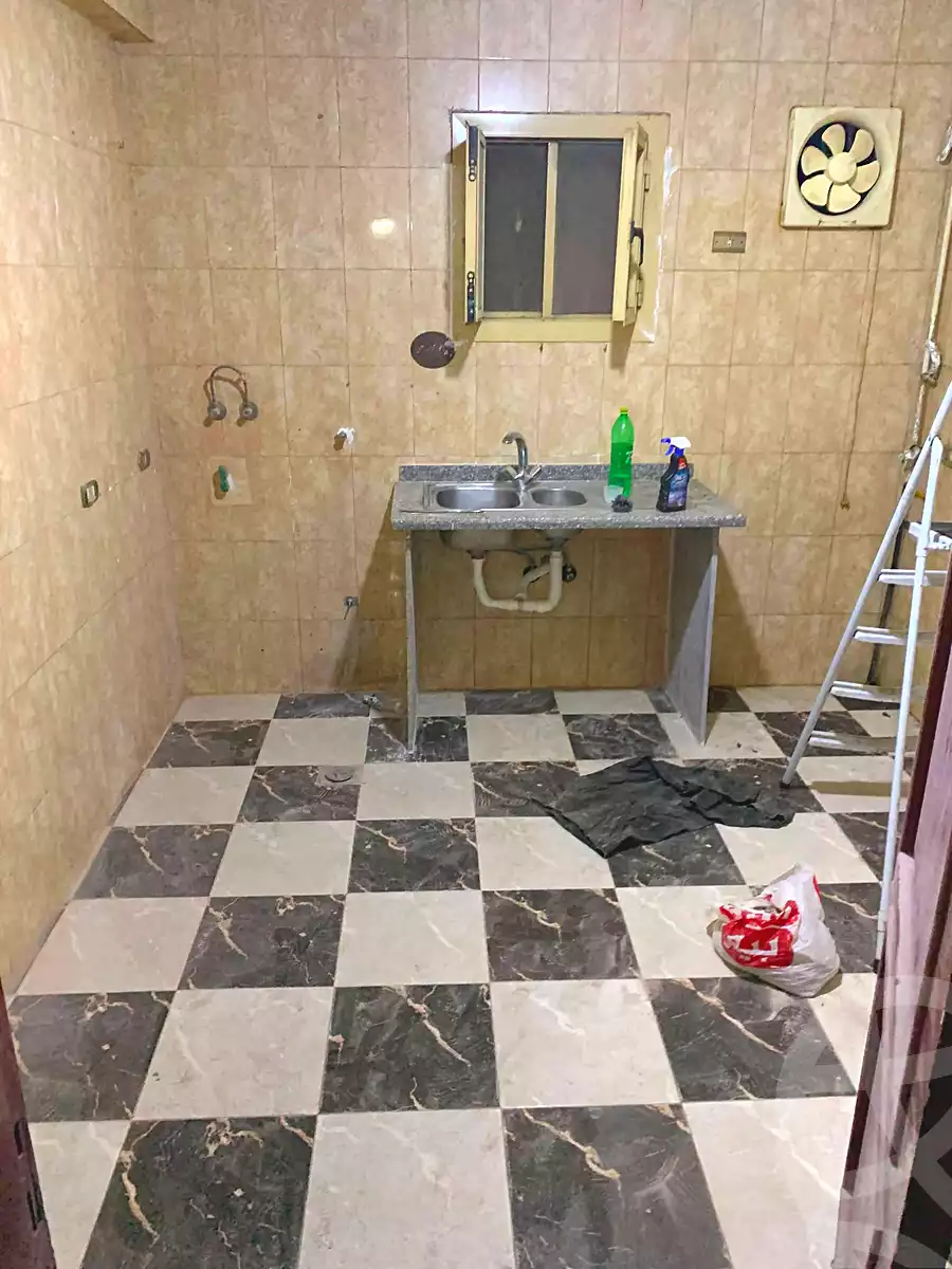 https://aqarmap.com.eg/ar/listing/7059036-for-rent-cairo-helwan-helwan-el-sharkeya-thabit-basha-st
