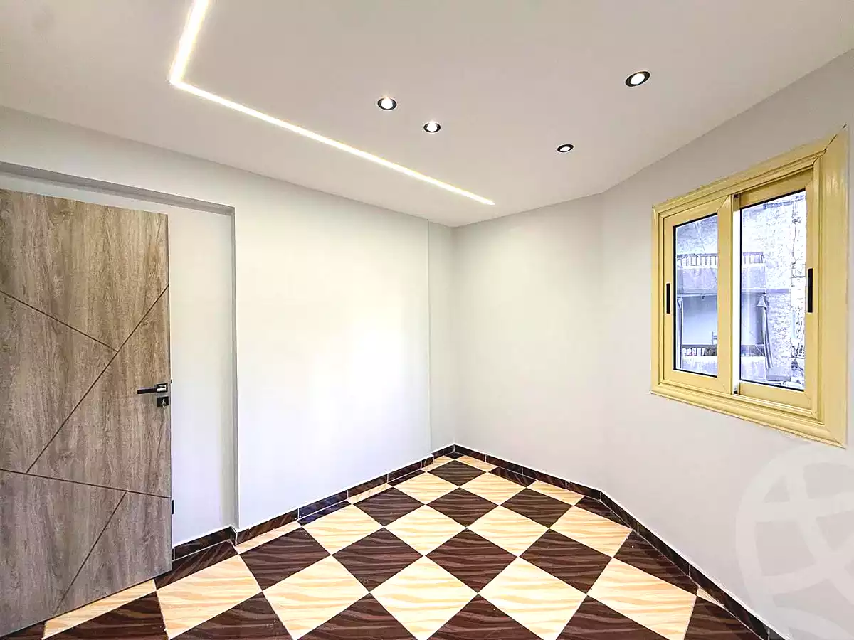 https://aqarmap.com.eg/en/listing/7059300-for-sale-alexandria-sydy-bshr-sydy-bshr-bhry-shr-khld-bn-lwlyd