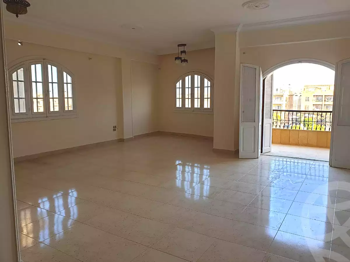 https://aqarmap.com.eg/ar/listing/7059449-for-rent-cairo-new-cairo-ganob-el-akadamiya-south-academy-b-medhat-el-kholy-st