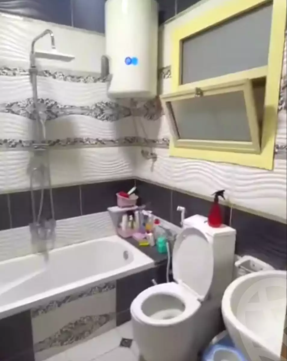 https://aqarmap.com.eg/en/listing/7059732-for-sale-cairo-ain-shams-mnshy-lthryr