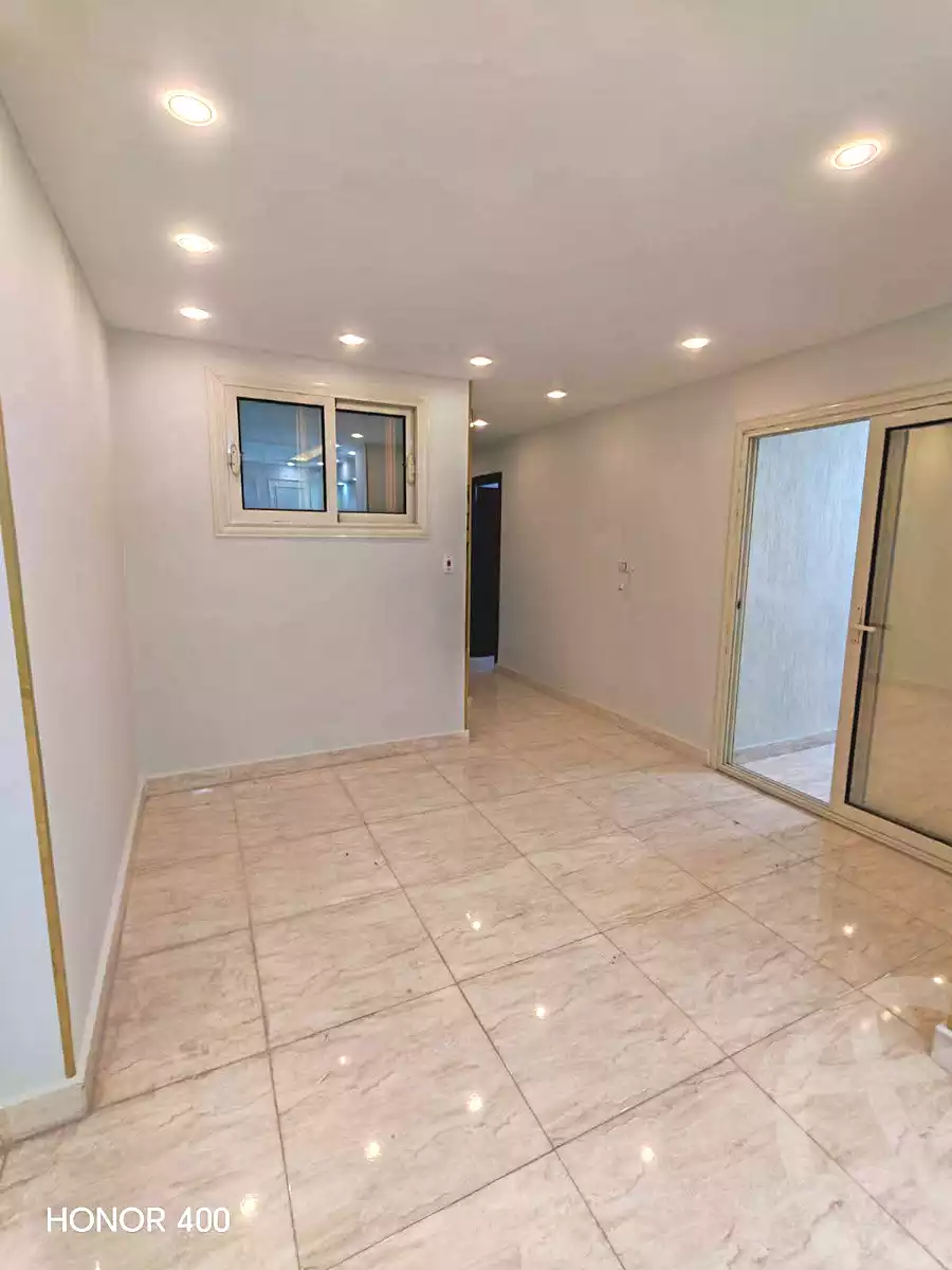 https://aqarmap.com.eg/ar/listing/7059779-for-sale-alexandria-al-agamy-lbytsh-el-reyad-st