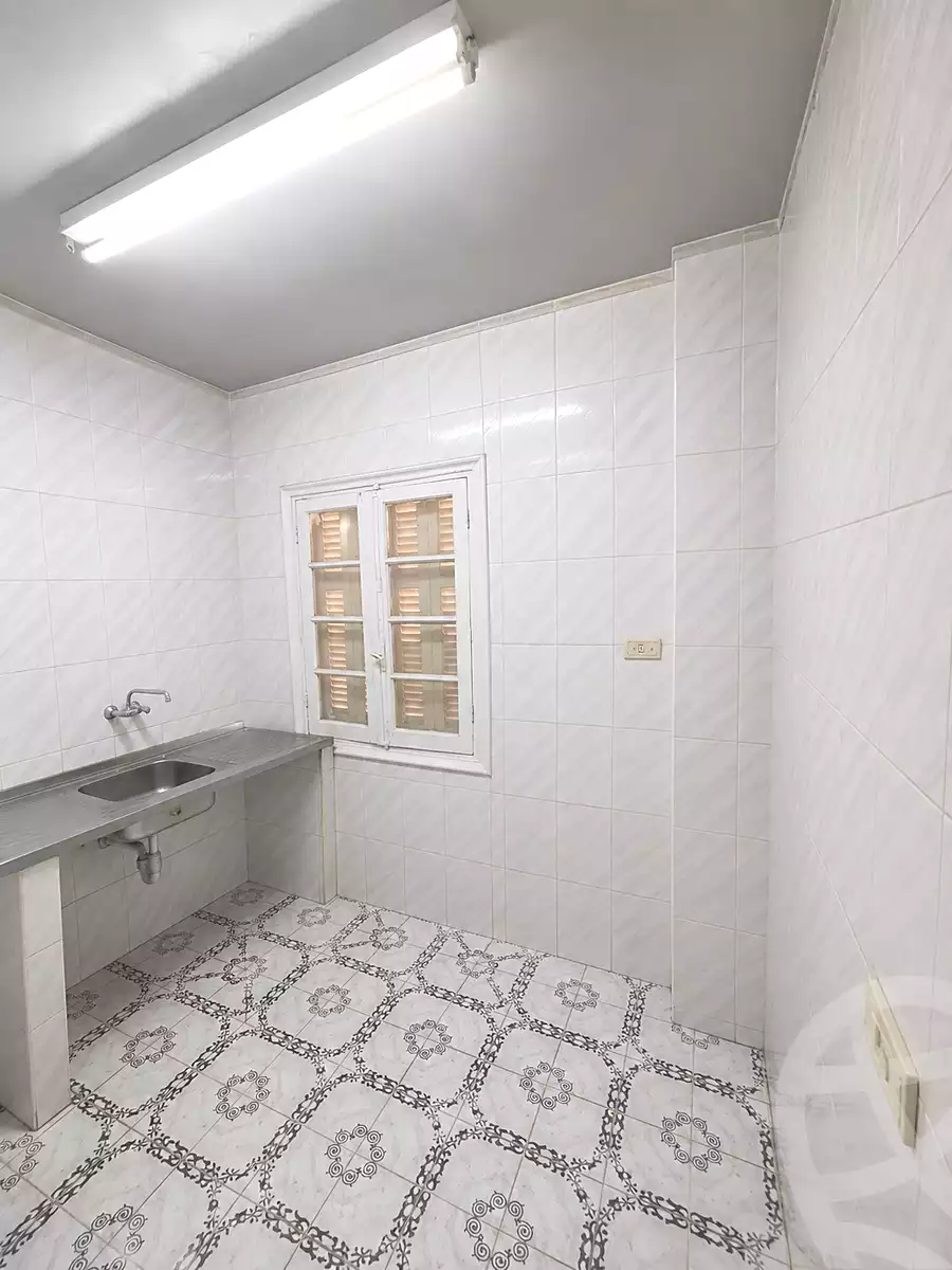 https://aqarmap.com.eg/ar/listing/7059785-for-rent-cairo-shoubra-jzyr-bdrn-ahmed-badawi-st