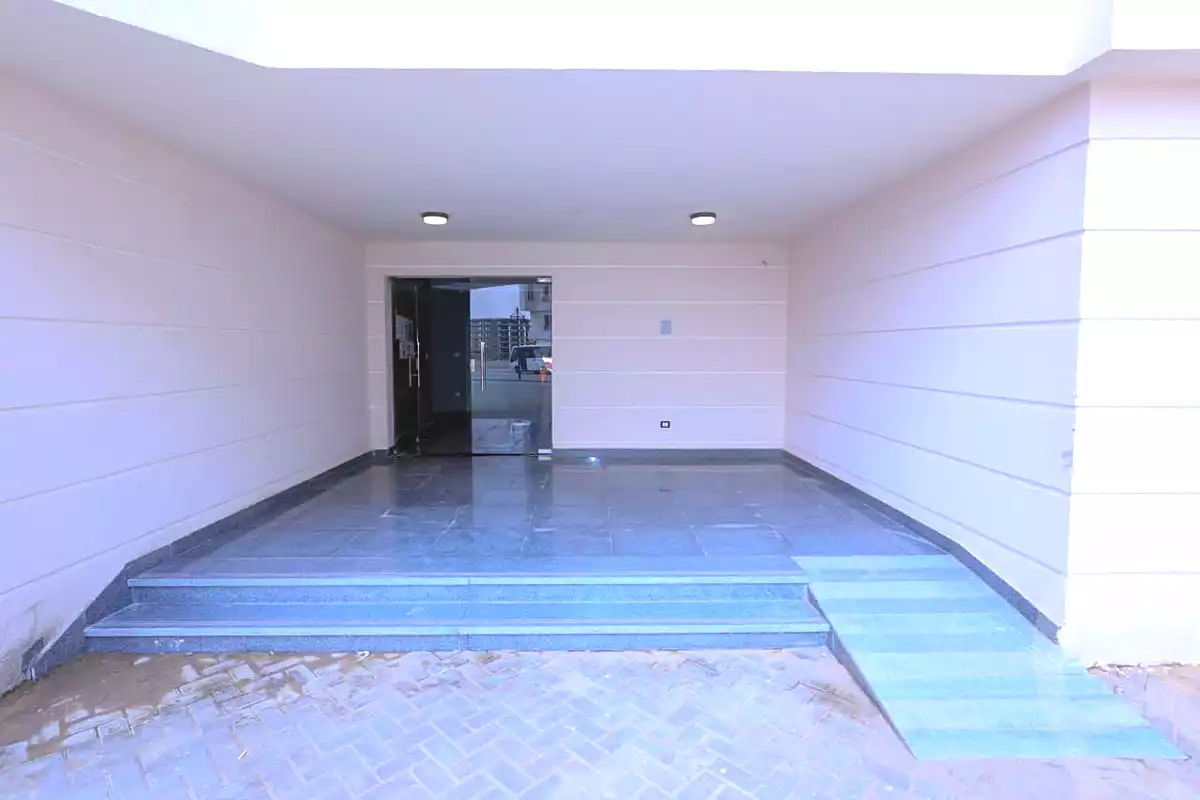 https://aqarmap.com.eg/ar/listing/7059789-for-sale-cairo-new-administrative-capital-r7-il-mondo