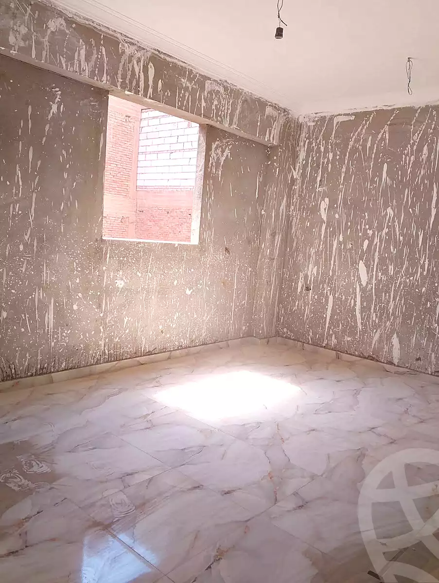 https://aqarmap.com.eg/en/listing/7060013-for-sale-cairo-helwan-helwan-el-sharkeya-latif-basha-st