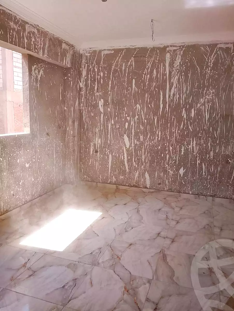 https://aqarmap.com.eg/en/listing/7060013-for-sale-cairo-helwan-helwan-el-sharkeya-latif-basha-st