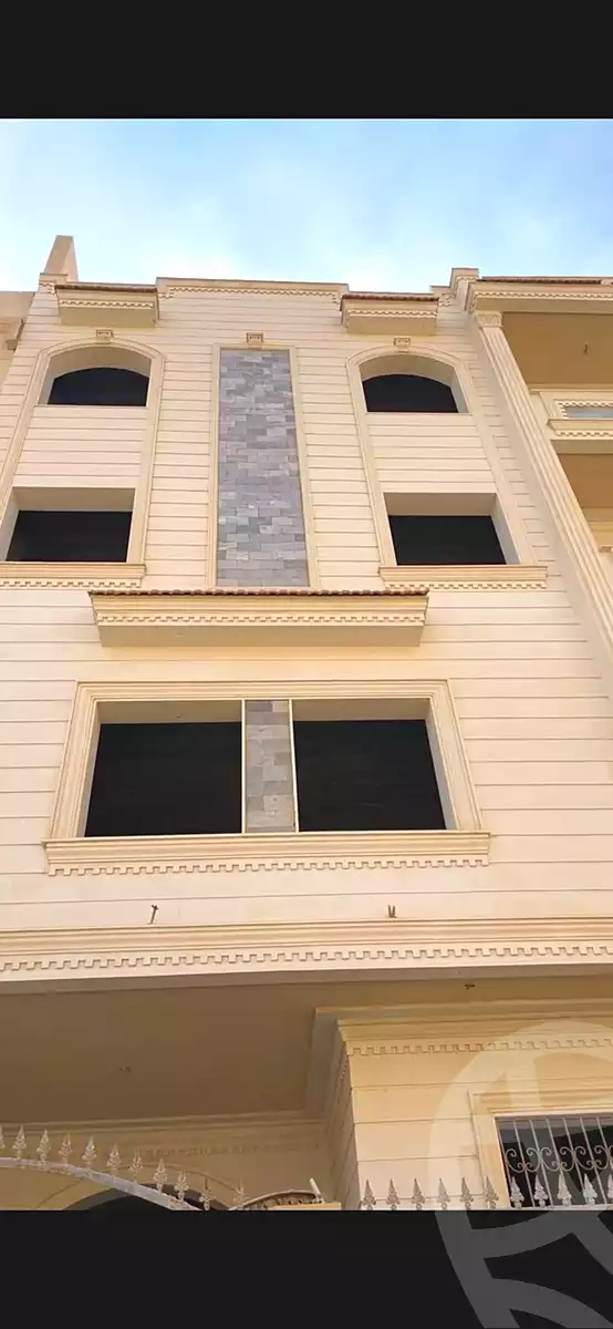 https://aqarmap.com.eg/en/listing/7060080-for-sale-cairo-new-cairo-compounds-gardenia-hights-abo-el-hawl-abo-el-hawl-1