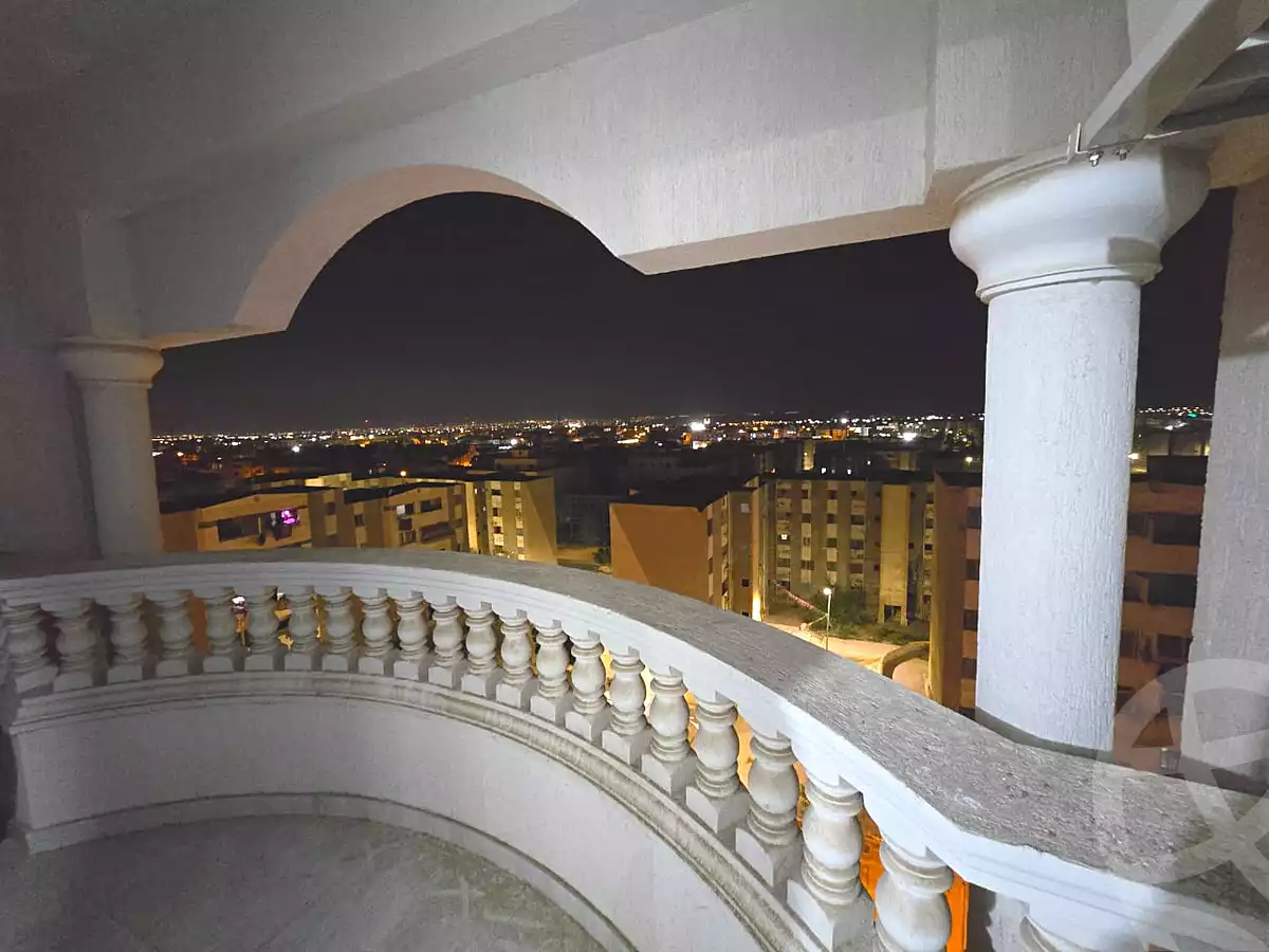 https://aqarmap.com.eg/ar/listing/7059861-for-sale-cairo-el-shorouk-lhy-lthny-grb-neighbourhood-2-b-omar-makram-rd