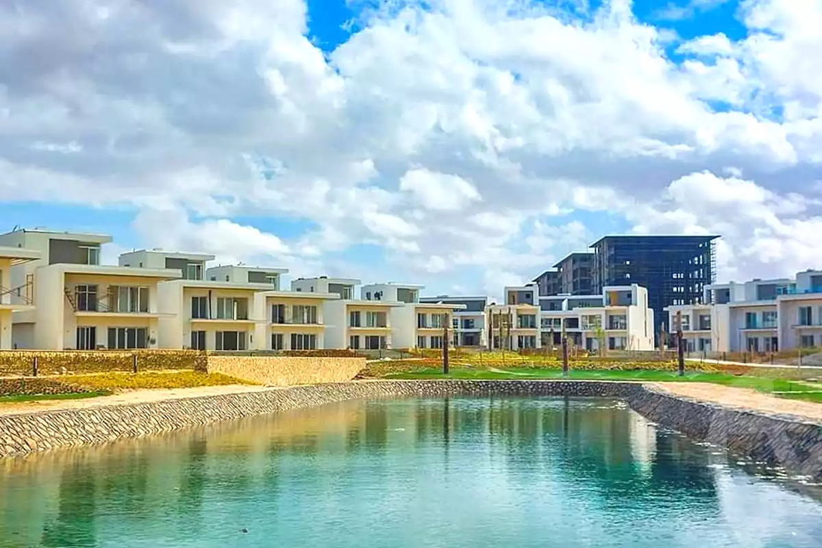 https://aqarmap.com.eg/ar/listing/7060120-for-sale-north-coast-new-alamein-mntj-t-l-lmyn-ljdyd-kmbwnd-mzryn