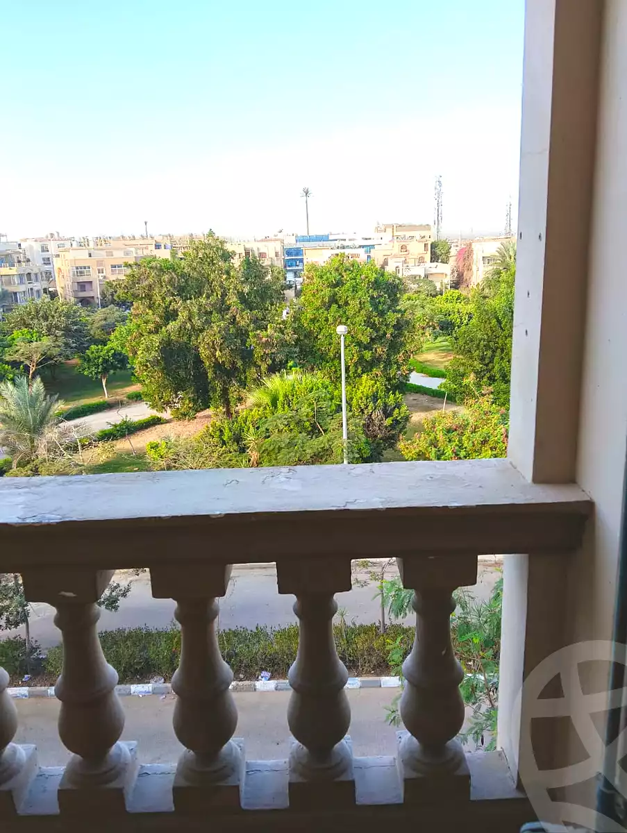 https://aqarmap.com.eg/ar/listing/7060320-for-sale-cairo-new-cairo-el-ahyaa-first-neighborhood-street-1
