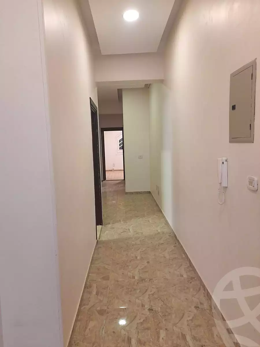 https://aqarmap.com.eg/ar/listing/7060341-for-sale-cairo-new-cairo-el-narges-el-narges-3-ahmed-hafez-mousa-st