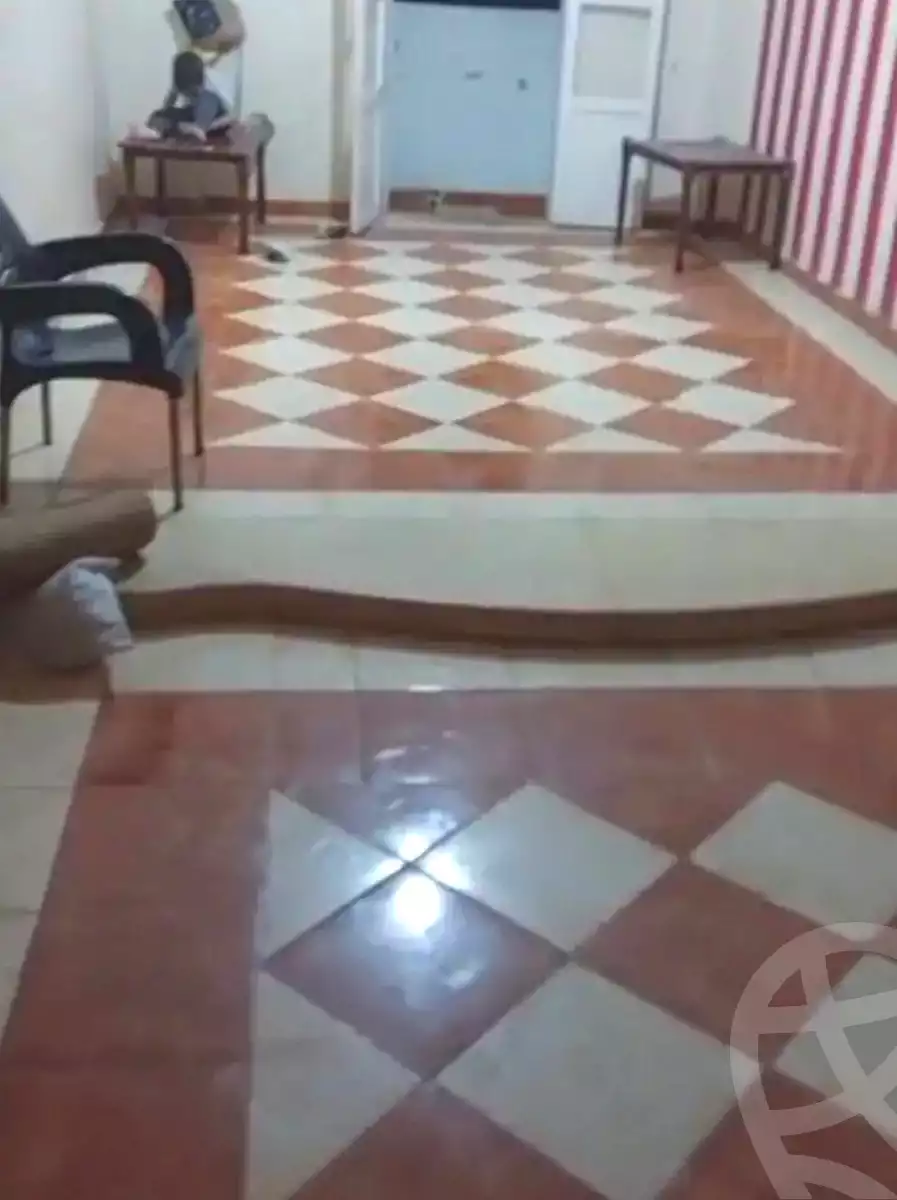 https://aqarmap.com.eg/ar/listing/7060370-for-sale-alexandria-el-asafra-l-sfr-qbly-el-maahad-el-dini-st