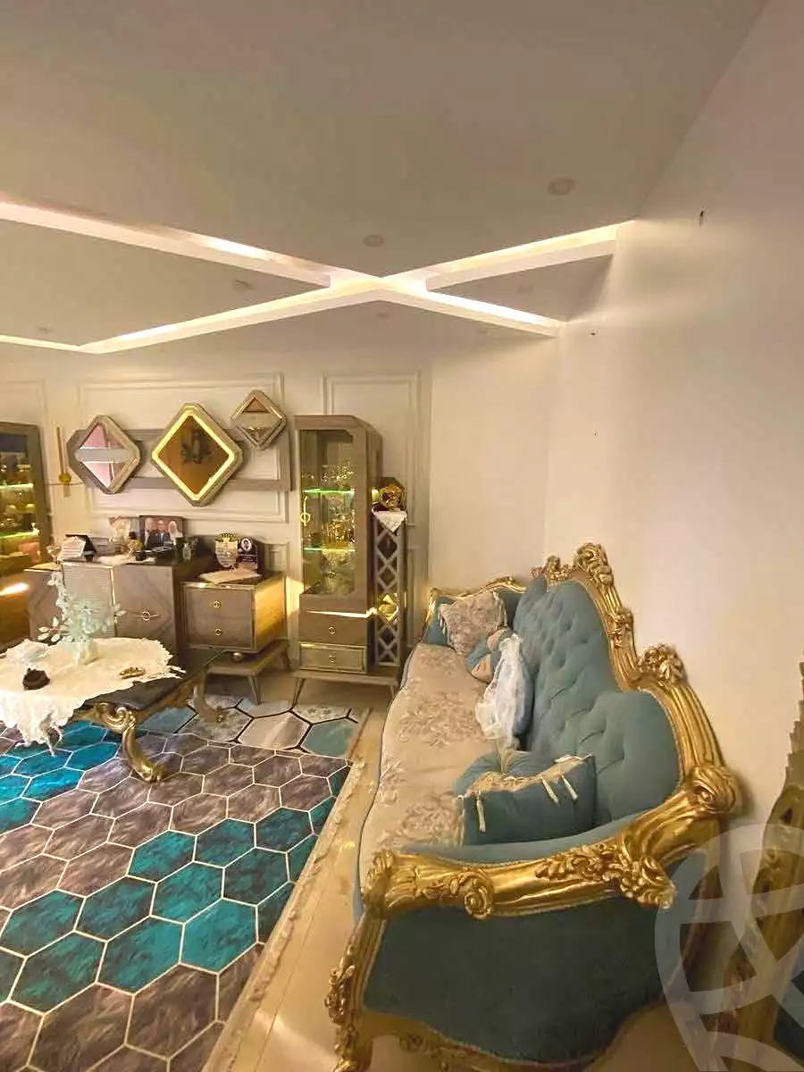 https://aqarmap.com.eg/ar/listing/7058804-for-sale-alexandria-al-agamy-lbytsh-bianchiii