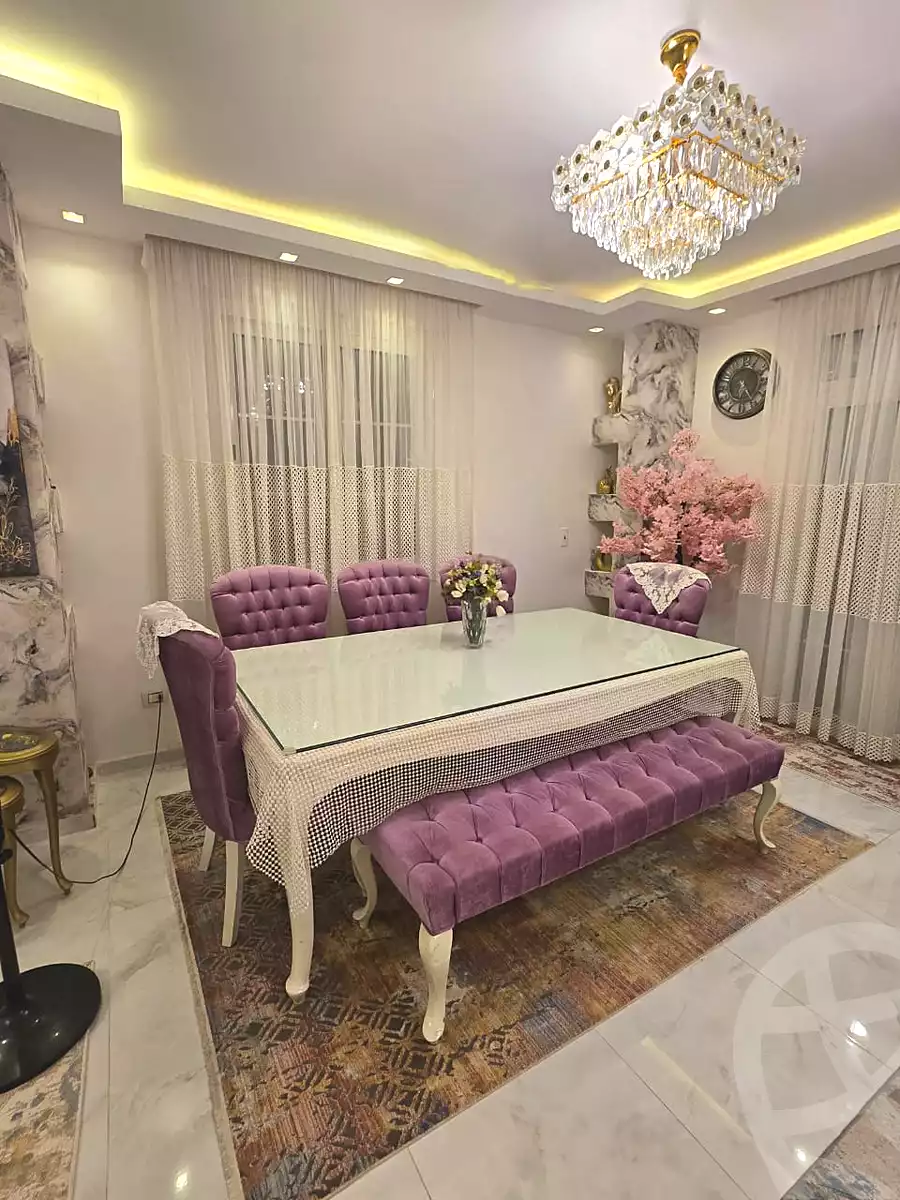 https://aqarmap.com.eg/ar/listing/7060709-for-sale-cairo-el-shorouk-lhy-lwl-shrq-neighborhood-1