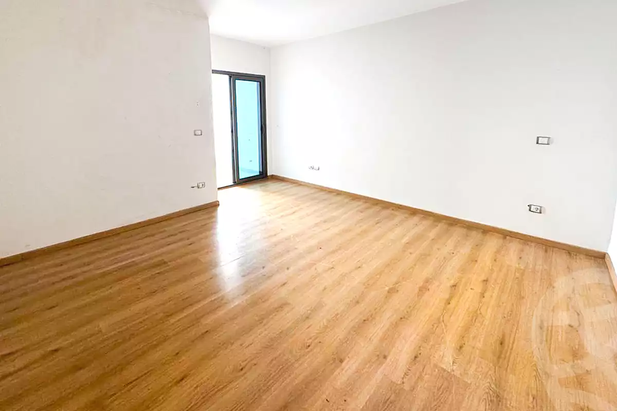 https://aqarmap.com.eg/ar/listing/7061189-for-rent-alexandria-smouha-victor-amanoiel-square