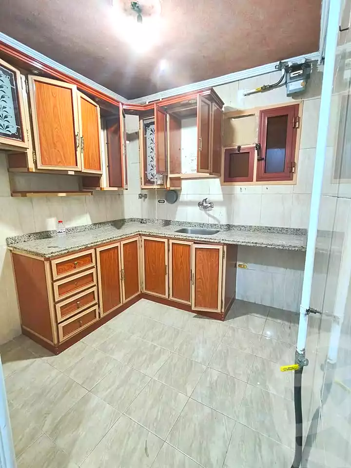 https://aqarmap.com.eg/ar/listing/7061286-for-sale-alexandria-sydy-bshr-sydy-bshr-bhry-gamal-abd-el-nasir-st